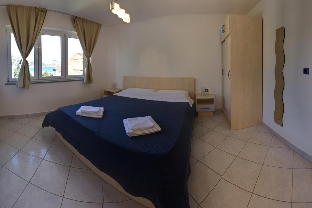 Vis A Vis Apartments Baska  Luaran gambar